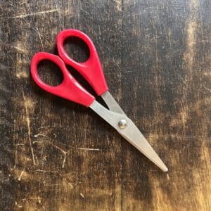 Tijeras básicas para papel y manualidades